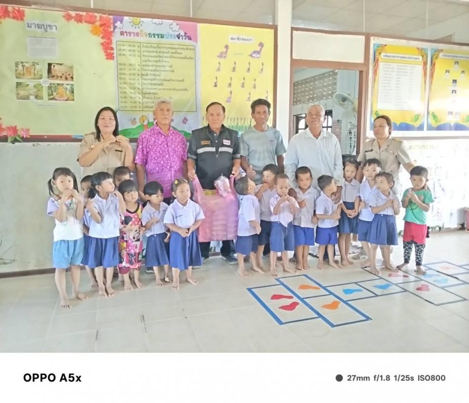 วันที่ 9 มีนาคม 2569  คณะผู้บริหารนำโดยนายทองม้วนธาดาวงษา รองนายกเทศมนตรีตำบลตาเกาและ สมาชิกสภา​ลงพื้นที่ตรวจเยี่ยมศูนย์​พัฒนาเด็กเล็กบ้านรุ่งตะวัน ทางคณะครูและนักเรียนขอขอบคุณคณะผู้บริหารเทศบาลตำบลตาเกาทุกท่านที่เข้าเยี่ยมให้กำลังใจและเสนอแนะแนวทางในการบริหารงานและการปรับภูมิทัศน์ศูนย์พัฒนาเด็กเล็กค่ะ